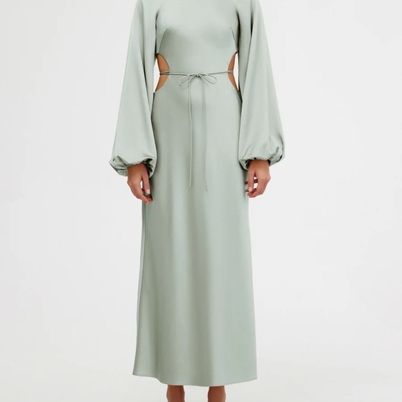 The Esme Long Sleeve Dress in Sage - Picture 2 of 3